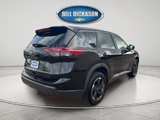 Used 2025 Nissan Rogue SV AWD/4WD image 10