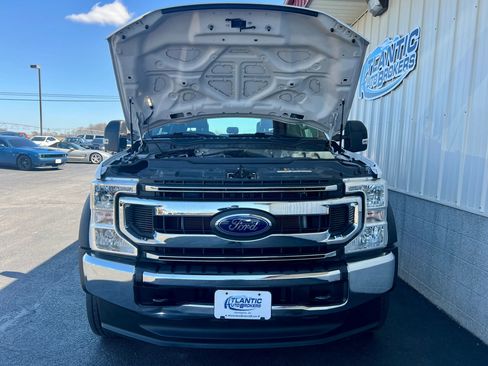 Used 2021 Ford F550 4x4 Crew Cab Super Duty image 5