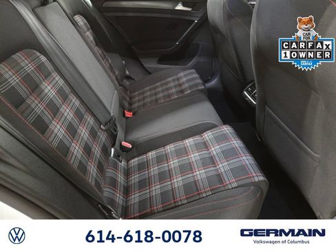 Used 2018 Volkswagen GTI SE FWD image 23