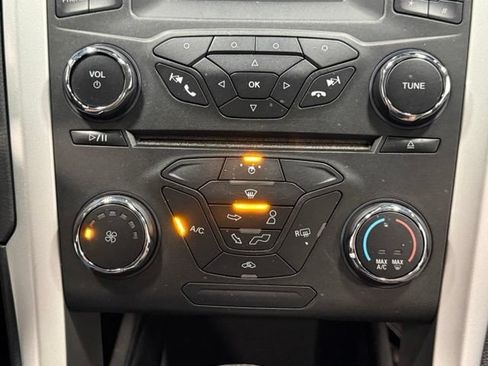 Used 2016 Ford Fusion S FWD image 26