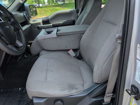 Used 2016 Ford F150 XLT RWD image 16