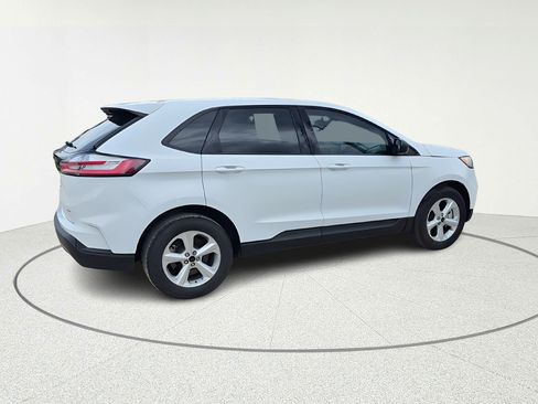 Used 2024 Ford Edge SE AWD/4WD image 7