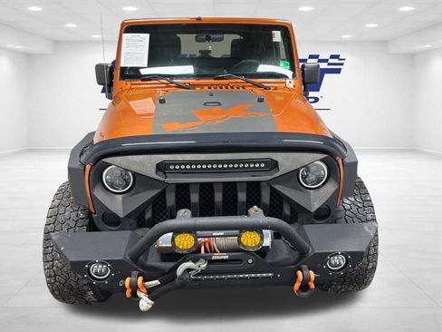 Used 2010 Jeep Wrangler Sport image 2