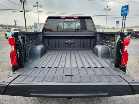 New 2025 Chevrolet Silverado 1500 LT Trail Boss w/ Dark Appearance Package image 25