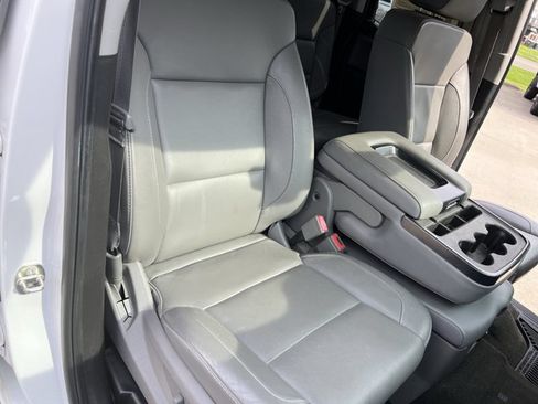 Used 2016 Chevrolet Silverado 1500 LTZ w/ LTZ Plus Package AWD/4WD image 29