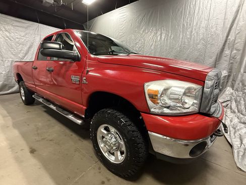 Used 2009 Dodge Ram 2500 Truck SLT w/ Popular Equipment Group AWD/4WD image 1