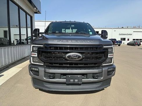 Used 2022 Ford F350 Lariat w/ Black Appearance Package image 1