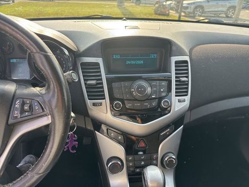 Used 2014 Chevrolet Cruze LT w/ RS Package image 8