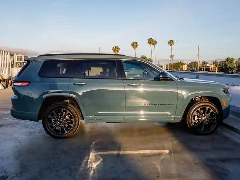 New 2026 Jeep Grand Cherokee L Limited AWD/4WD image 13