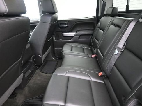 Used 2018 Chevrolet Silverado 1500 LTZ Z71 w/ LTZ Plus Package AWD/4WD image 18