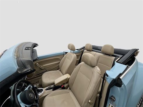 Used 2015 Volkswagen Beetle 1.8T image 20