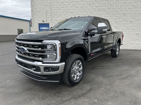 Certified 2024 Ford F250 King Ranch w/ Chrome Package image 2