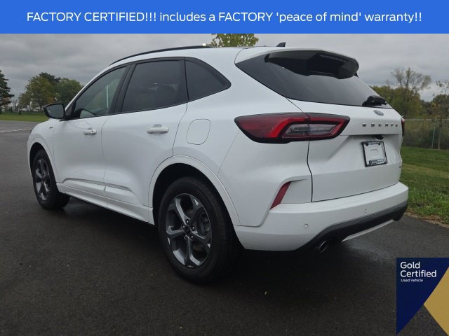 Used 2023 Ford Escape ST-Line w/ Tech Pack #1 AWD/4WD image 16