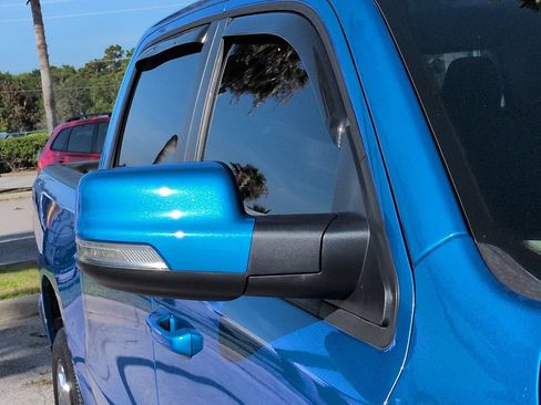 Used 2020 RAM 1500 Big Horn AWD/4WD image 11
