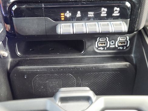 Used 2022 RAM 1500 Limited w/ Night Edition RWD image 21