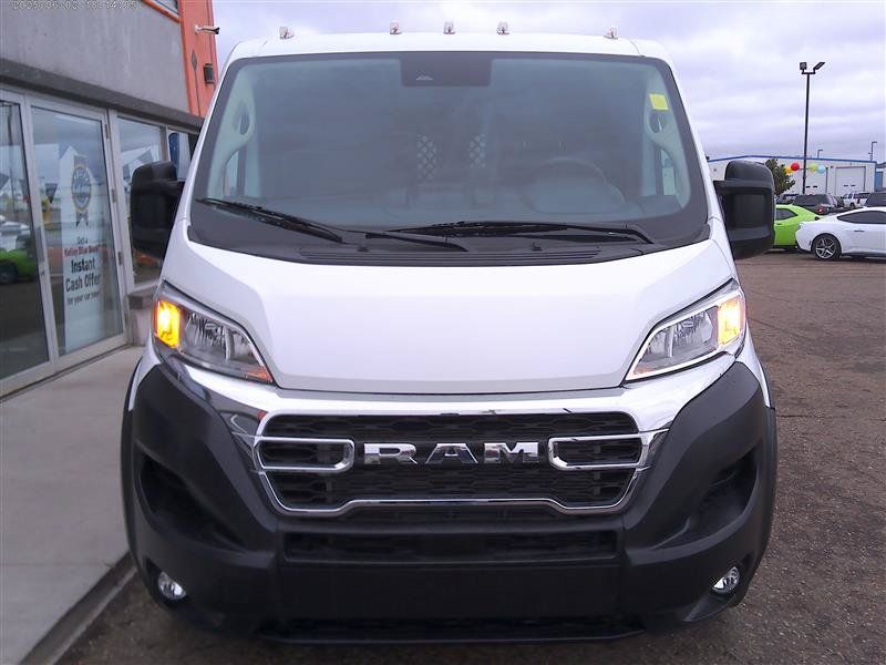 Used 2025 RAM ProMaster 2500 w/ U-Haul Equipment Group FWD image 20