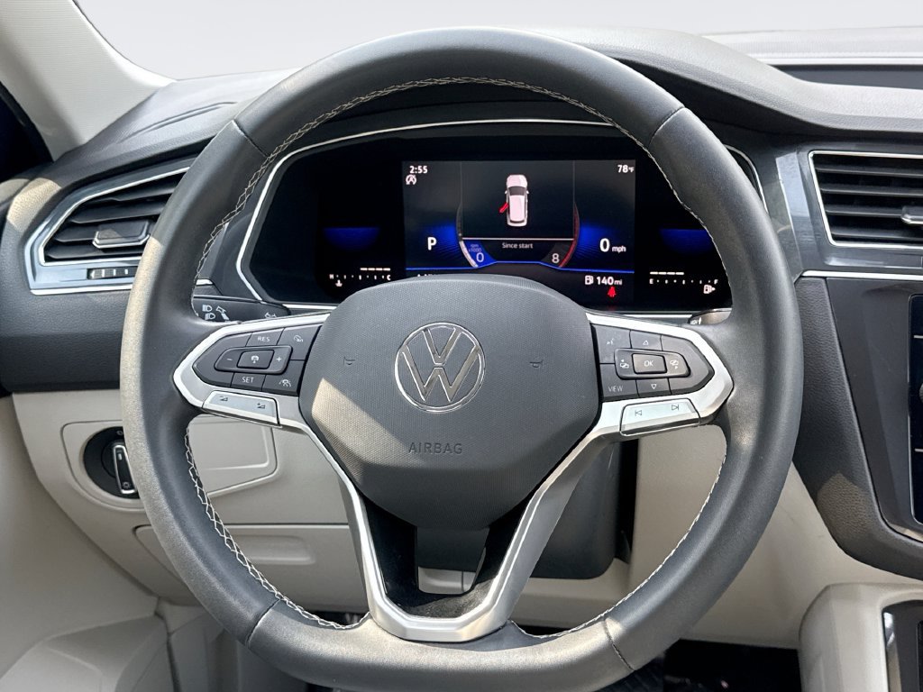 Used 2022 Volkswagen Tiguan SE FWD image 11