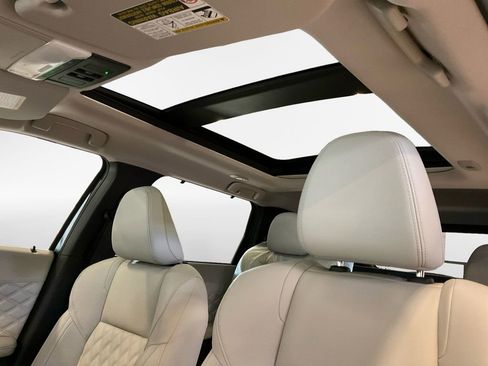 New 2025 Mitsubishi Outlander SEL image 22