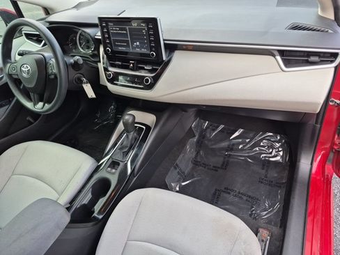 Used 2020 Toyota Corolla LE FWD image 20