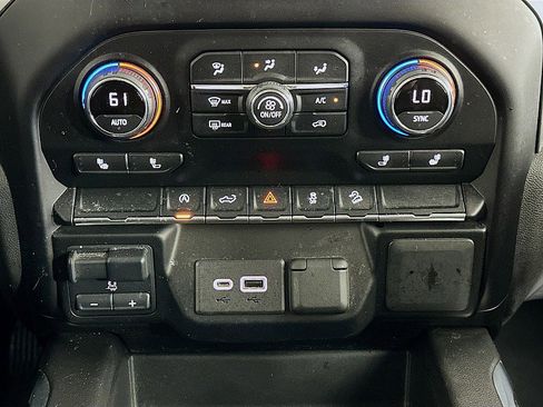 Used 2021 Chevrolet Silverado 1500 LT Trail Boss w/ Bed Protection Package image 16