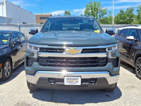 Used 2026 Chevrolet Silverado 1500 LT AWD/4WD image 4