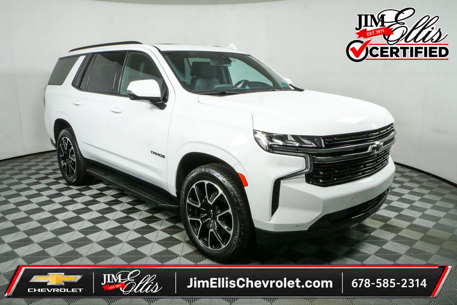 Used 2021 Chevrolet Tahoe RST w/ Luxury Package RWD image 1