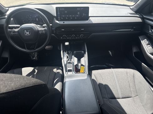 Used 2024 Honda Accord Sport image 15