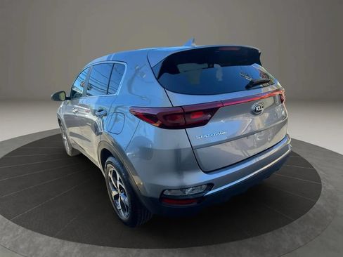 Used 2020 Kia Sportage LX AWD/4WD image 6