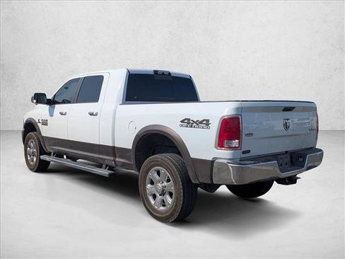 Used 2018 RAM 2500 Laramie AWD/4WD image 7