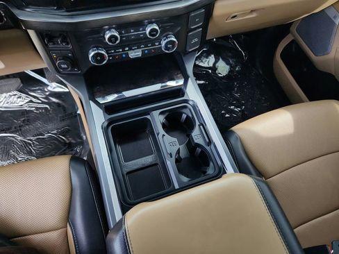 Used 2024 Ford F350 Lariat w/ Sport Appearance Package image 22