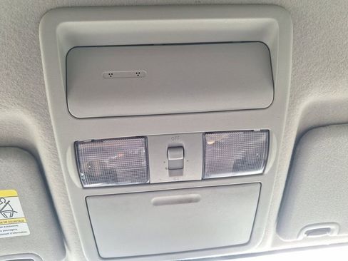 Certified 2021 Nissan Frontier SV image 19