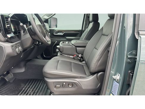 New 2026 Chevrolet Silverado 2500 LT w/ Trail Boss Package AWD/4WD image 9