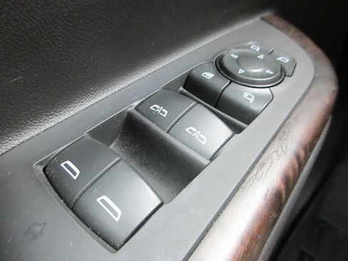 Certified 2023 GMC Acadia Denali FWD image 30