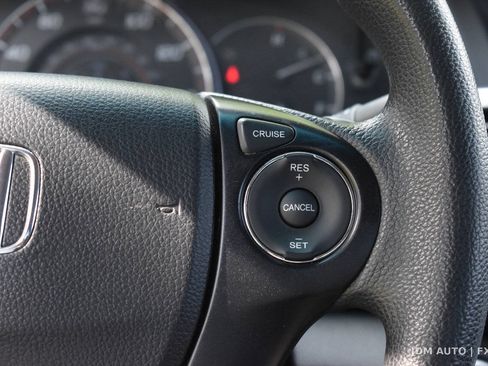 Used 2015 Honda Accord EX image 17
