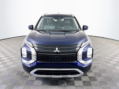 Used 2022 Mitsubishi Outlander SEL AWD/4WD image 2