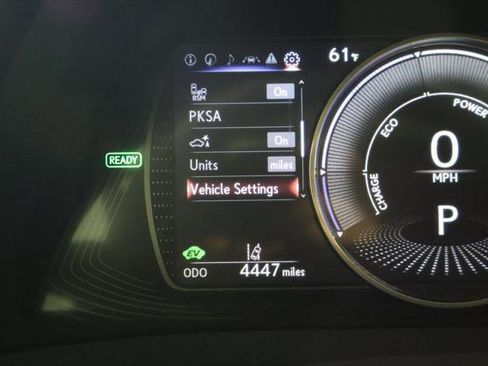 Certified 2025 Lexus ES 300h w/ Premium Package image 17