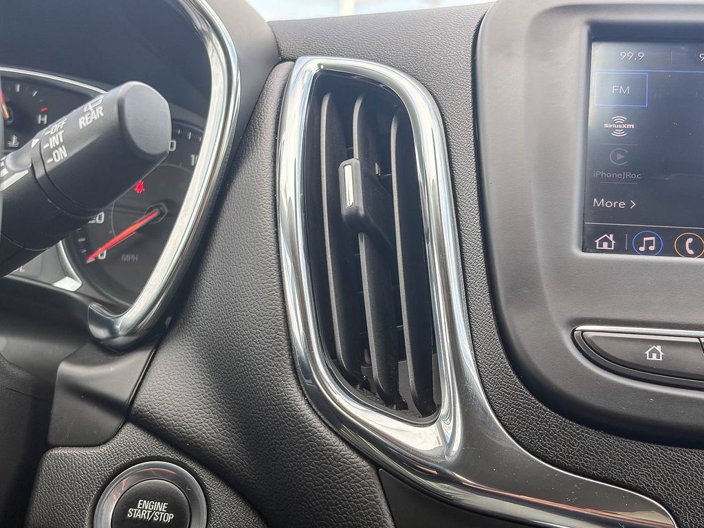 Used 2024 Chevrolet Equinox LT AWD/4WD image 20