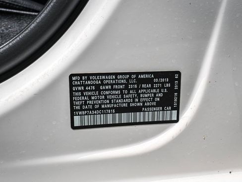 Used 2013 Volkswagen Passat 2.5 SE FWD image 18
