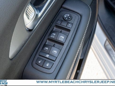 New 2025 Chrysler Voyager LX image 16