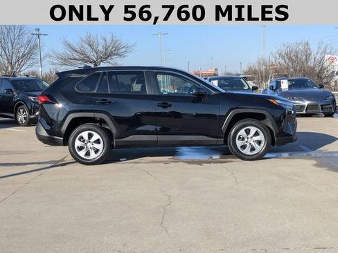 Used 2024 Toyota RAV4 LE image 4
