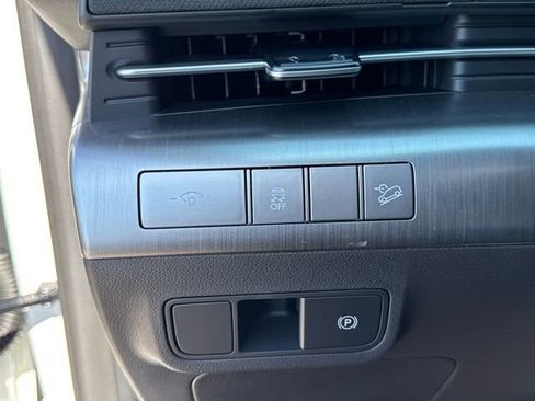 New 2026 Hyundai Kona SEL Premium AWD/4WD image 25