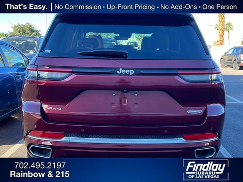 Used 2025 Jeep Grand Cherokee Summit w/ Luxury Tech Group V image 40