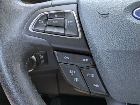 Used 2020 Ford EcoSport SE w/ SE Convenience Package FWD image 20