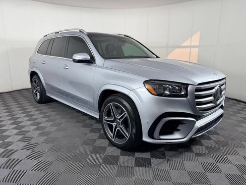 Used 2024 Mercedes-Benz GLS 450 4MATIC image 5