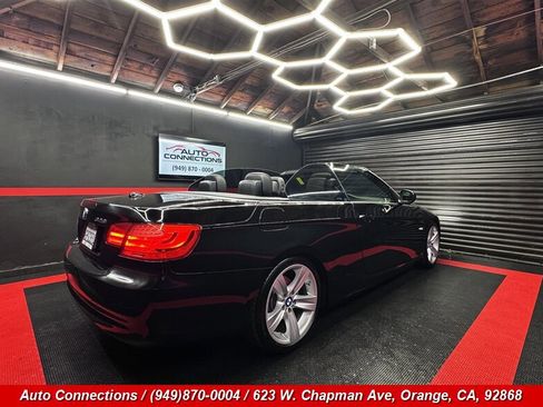 Used 2011 BMW 328i Convertible RWD image 3