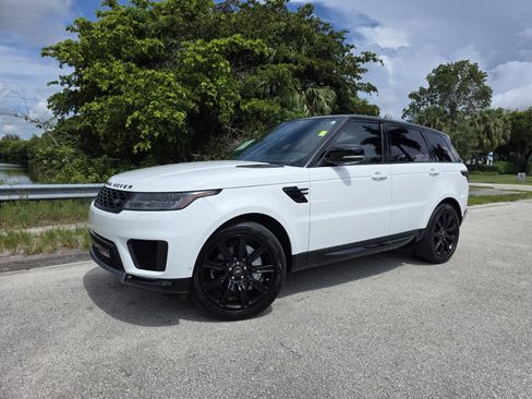 Certified 2022 Land Rover Range Rover Sport HSE Silver Edition AWD/4WD image 1