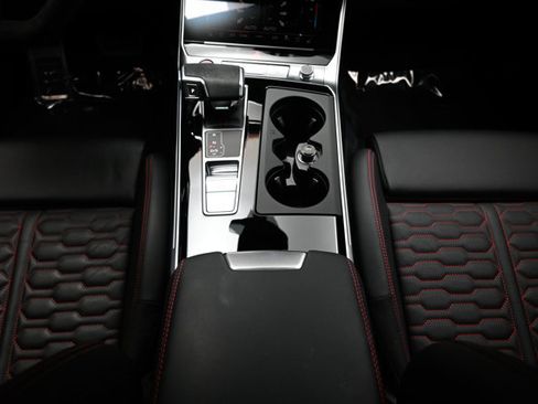 Used 2023 Audi RS 7 Sportback image 9