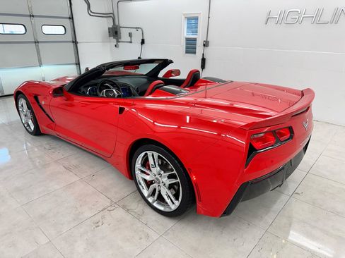 Used 2014 Chevrolet Corvette Stingray Convertible w/ 2LT Preferred Equipment Group RWD image 15