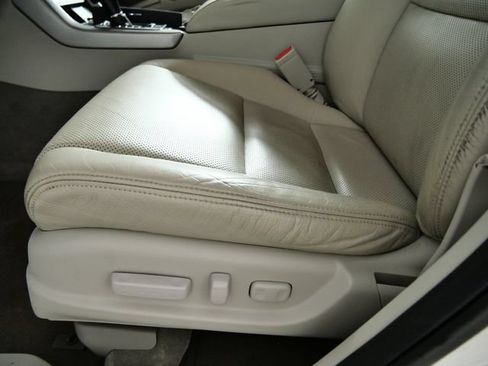 Used 2010 Acura RDX 2WD image 16