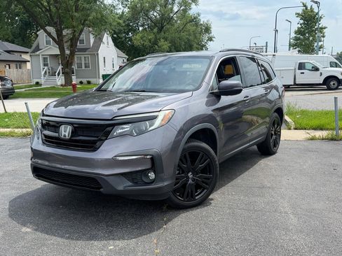 Used 2021 Honda Pilot Special Edition image 2